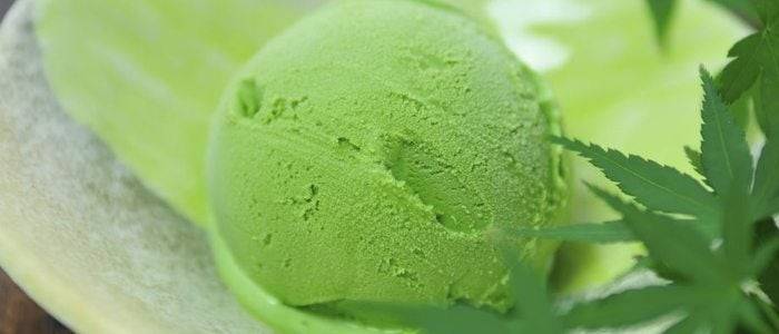 Helado de té verde.