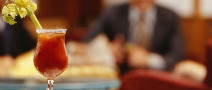 Un Bloody Mary es el perfecto acompañamiento para un brunch.