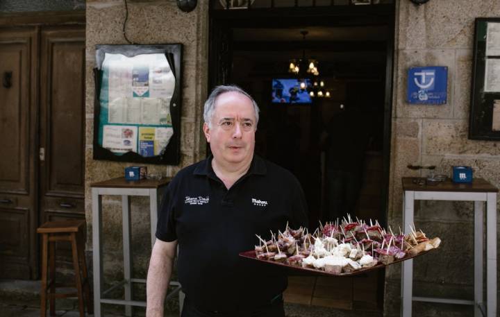 Daniel Romay y su tabla de pinchos