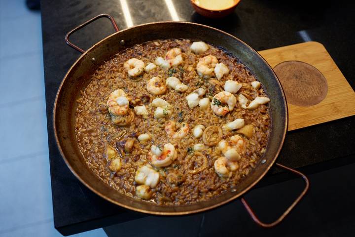 Solo saben servir el arroz de una manera: siempre en su punto.