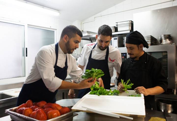 Los proveedores de la zona son los que llaman a la puerta del restaurante.