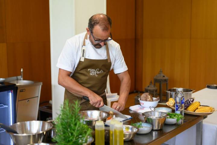 Benito Molina durante su taller de tacos mexicanos.