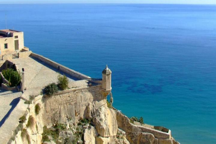 Castillo de Santa Bárbara.