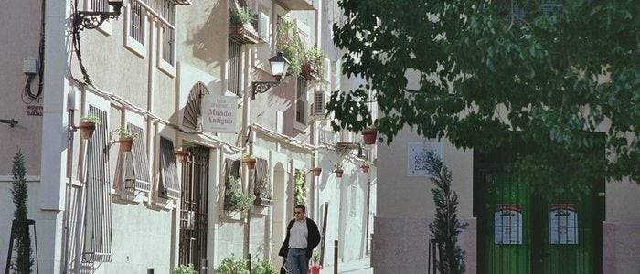 Calle Toledo, en el Casco Antiguo de Alacant. / Cedida por: Turismo de Alicante.