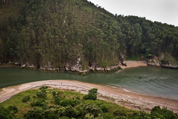 La desembocadura del Nansa o Tina Menor, lugar de ensueño. Foto: Sofía Moro.