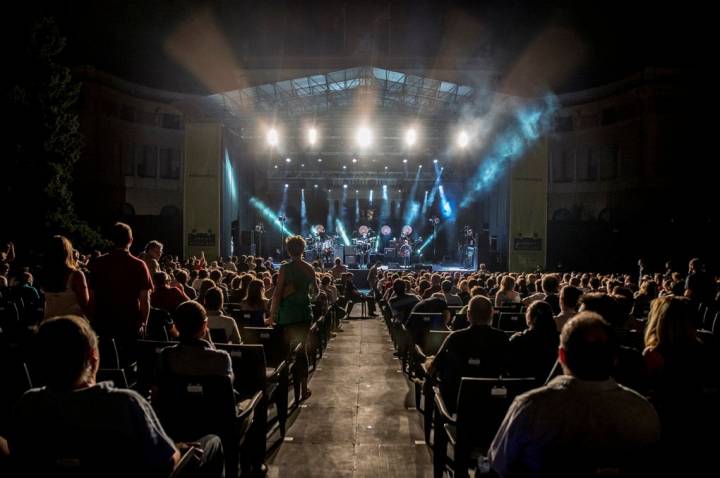 ¡Que suene la música! Foto: Jardins de Pedralbes, Barcelona.