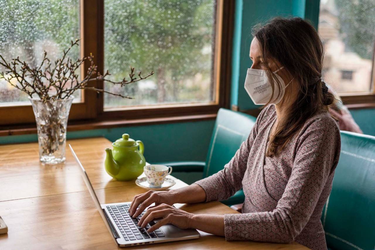 Cómo llevar con estilo tu mascarilla FFP2