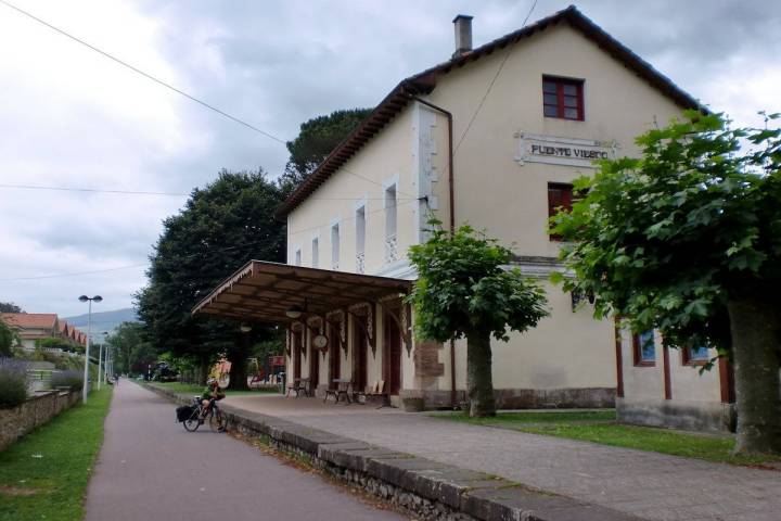 Via Verde del Pas. Foto: Fundación de los Ferrocarriles Españoles.