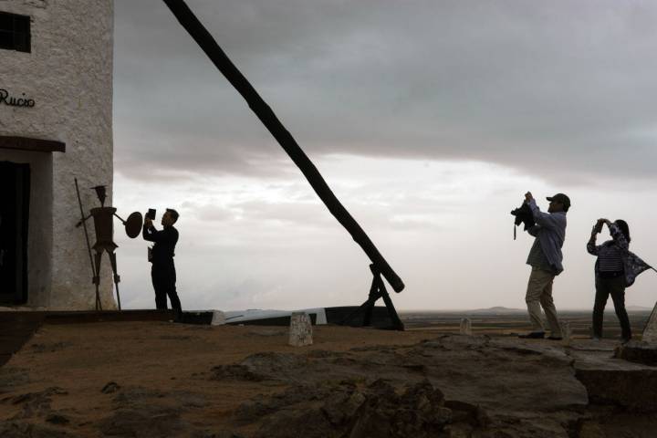 Los visitantes del Cerro Calderico.