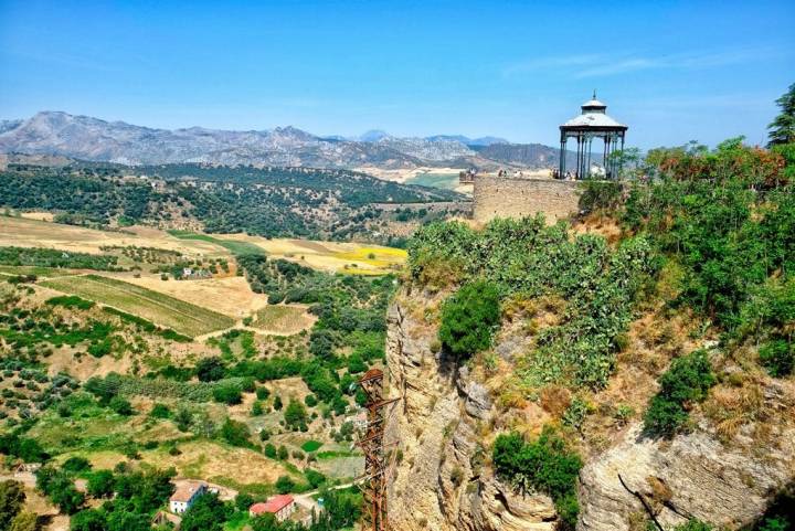 Un mirador desde el que te sentirás casi en el aire. Foto: shutterstock.com.