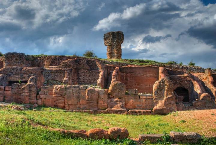 La ciudad roja de Montejo de Tiermes, para algunos "la Pompeya soriana". Foto: Agefotostock.