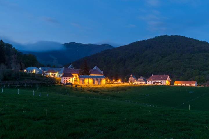 Por la noche, creerás que estás en un cuento. Foto: Shutterstock.