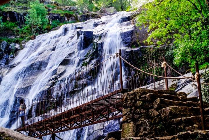 Cascada de El Caozo, impresionante.